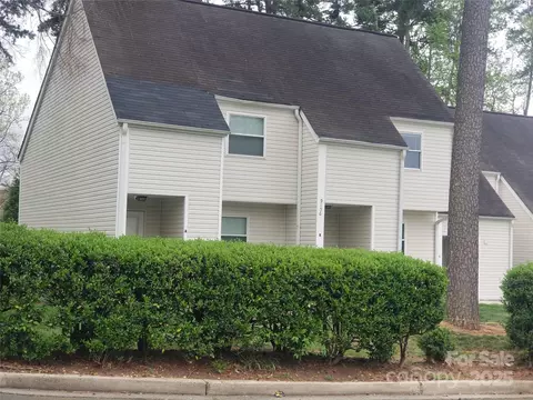 9156 Black Heath Cir, Charlotte, NC 28214