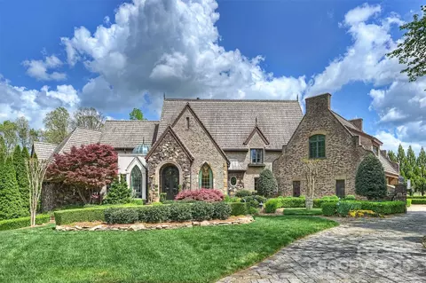 1012 Clover Crest Ln, Weddington, NC 28104