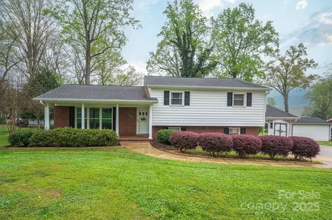 205 Gamble Ave, Bessemer City, NC 28016