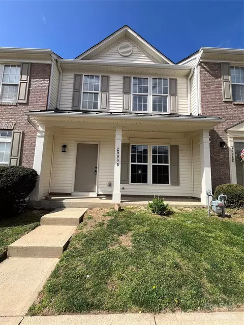 2006 Cramerton Village 31-d Dr #31-D, Cramerton, NC 28032