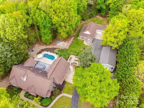 2470 Highway 557 Rd, Clover, SC 29710