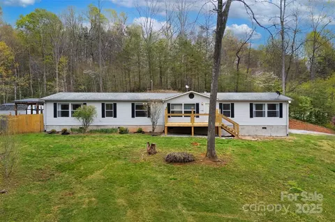 279 Henry Mccall Rd, Marion, NC 28752