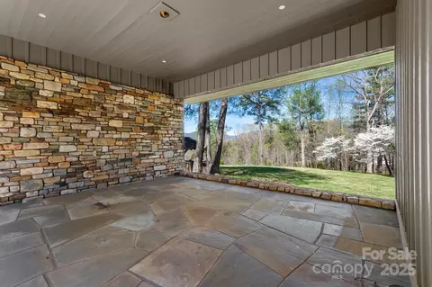 123 Fox Covert Ln, Tryon, NC 28782 photo 6