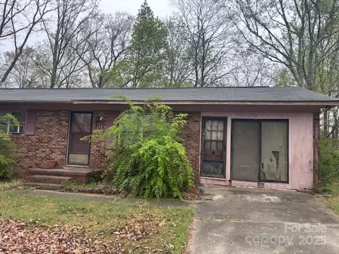 307 Brook St, Salisbury, NC 28146 photo 3