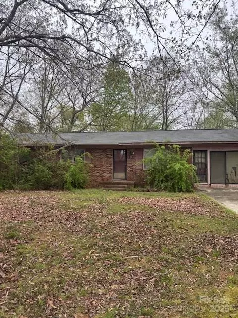 307 Brook St, Salisbury, NC 28146 photo 2