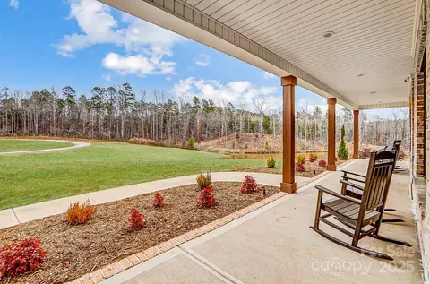 Exterior - 317 Boyd Rd, Clover, SC 29710 photo 2 of 6