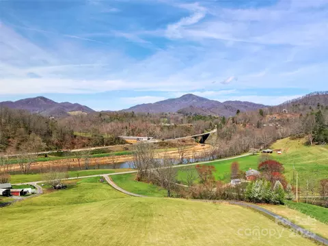 149 Sunny Hill Ln, Clyde, NC 28721 photo 23
