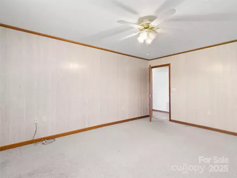 149 Sunny Hill Ln, Clyde, NC 28721 photo 25