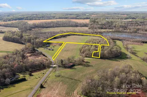 000 Knox Farm Tr 3 Rd #TR 3, Statesville, NC 28677