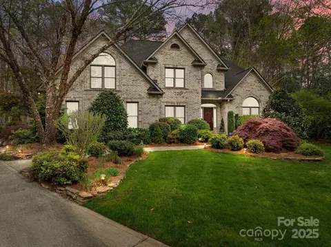 104 Chalfont Ct, Salisbury, NC 28147