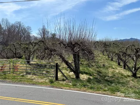 00 Snow Creek Rd, Bakersville, NC 28705