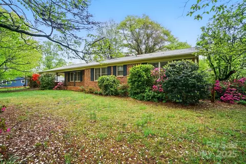 422 Sherrill Farm Rd, Lincolnton, NC 28092