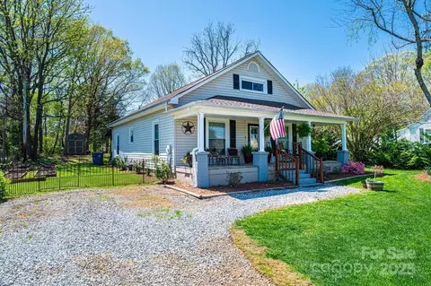 160 N Main St, Granite Falls, NC 28630
