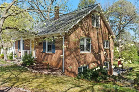 206 23rd Nw St NW, Hickory, NC 28601