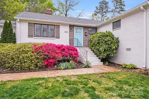 4541 Bradbury Dr, Charlotte, NC 28209