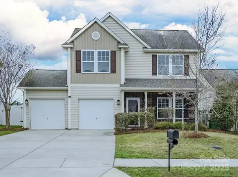 12887 Mustang Dr, Midland, NC 28107
