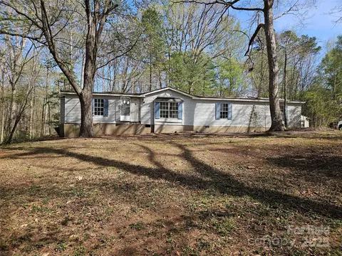 1586 Brook Ln, Denver, NC 28037 photo 2