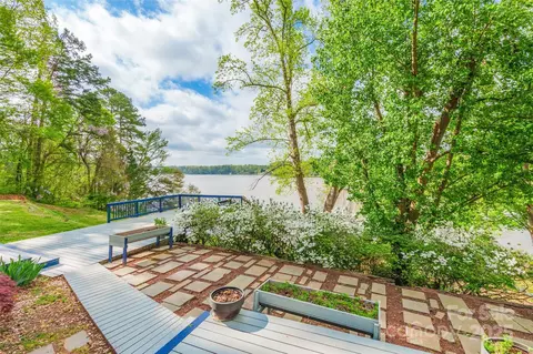 1720 Gaither Rd, Belmont, NC 28012