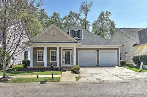 9189 Glenashley Dr, Cornelius, NC 28031