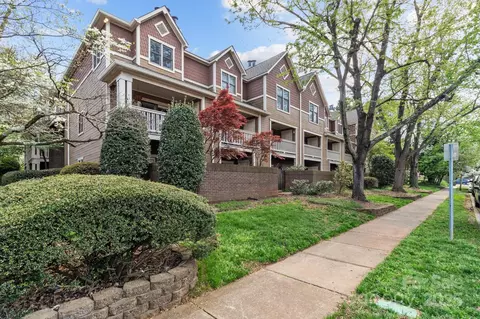 333 Circle F Ave #F, Charlotte, NC 28207