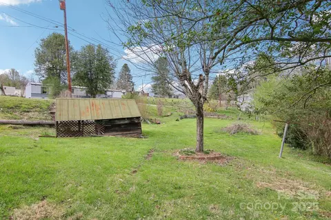 Other - 21 Henry Dr, Clyde, NC 28721 photo 9 of 9
