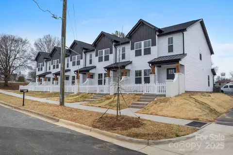 209 E Rice St, Landis, NC 28088