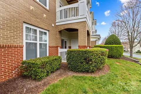 19725 Deer Valley Dr, Cornelius, NC 28031