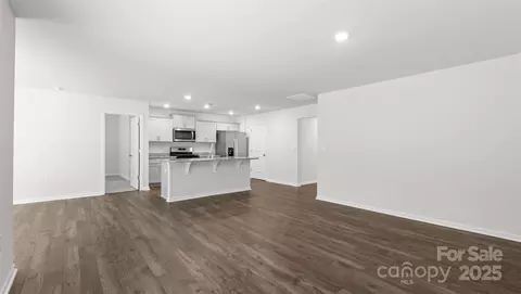 185 Callie River Ct, Clyde, NC 28721 photo 9