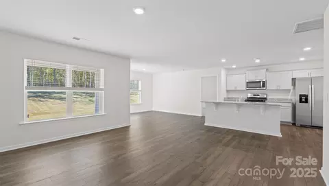185 Callie River Ct, Clyde, NC 28721 photo 8