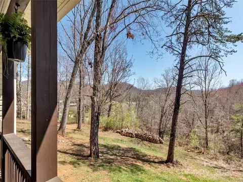 Exterior - 37 Brian Dr, Canton, NC 28716 photo 3 of 9