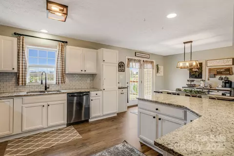 Kitchen - 139 Grassy Fields Dr, Marshall, NC 28753 photo 3 of 3