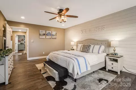 Bedroom - 139 Grassy Fields Dr, Marshall, NC 28753 photo 2 of 7