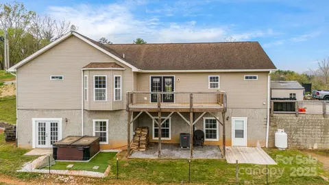 Other - 139 Grassy Fields Dr, Marshall, NC 28753 photo 2 of 17