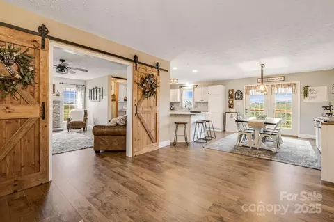 Entry Way - 139 Grassy Fields Dr, Marshall, NC 28753 photo 3 of 5