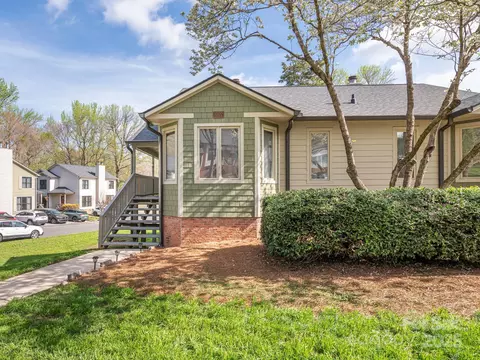 1022 Kenilworth Nw Ct NW, Concord, NC 28027