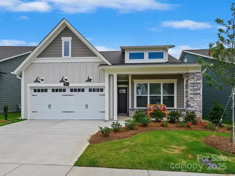 1131 Meander Ln, Waxhaw, NC 28173