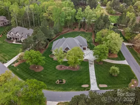 4012 Flagstone Dr, Lancaster, SC 29720 photo 2