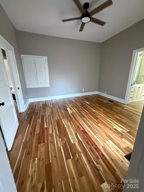 Bedroom - 705 3rd Nw Ave NW, Hickory, NC 28601 photo 1 of 5