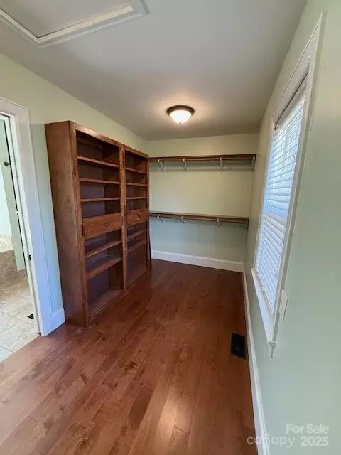 Other - 705 3rd Nw Ave NW, Hickory, NC 28601 photo 2 of 9