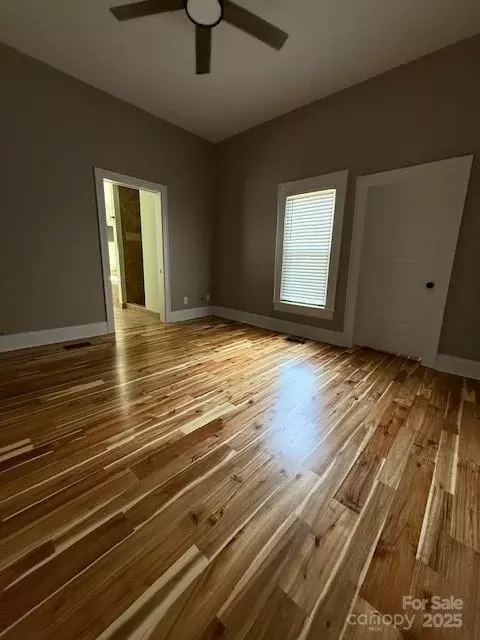 Bedroom - 705 3rd Nw Ave NW, Hickory, NC 28601 photo 2 of 5