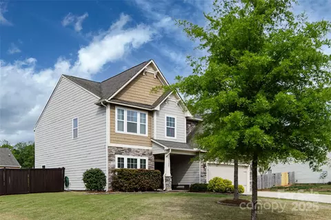 15225 Kissimmee Ln, Mint Hill, NC 28227