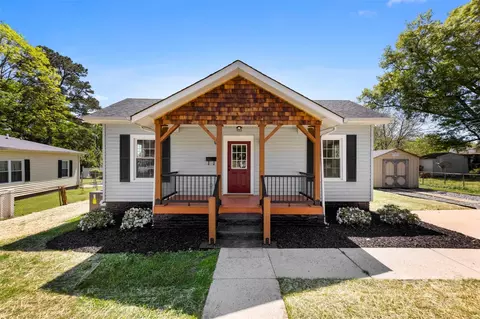 103 Park Ave, Mount Holly, NC 28120