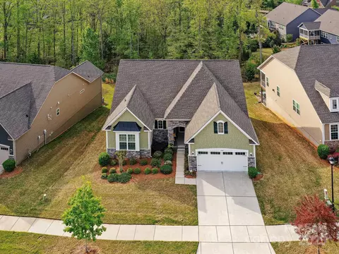 4989 Samoa Ridge Dr, Lancaster, SC 29720