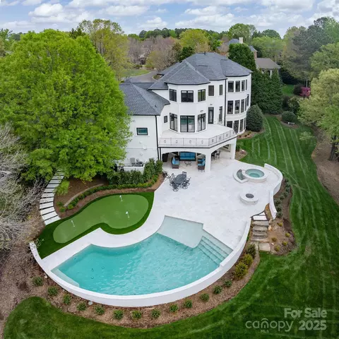 15603 Mccullers Ct, Charlotte, NC 28277