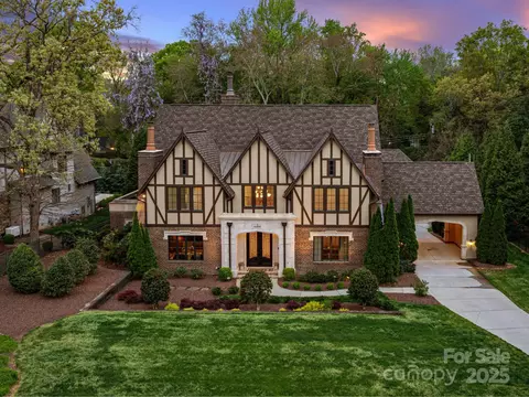 4400 Sharon View Rd, Charlotte, NC 28226