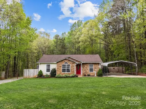 214 Creek View Rd, Mooresville, NC 28117