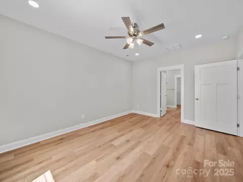 Bedroom - 297 Barr Link Rd, Mount Pleasant, NC 28124 photo 3 of 7