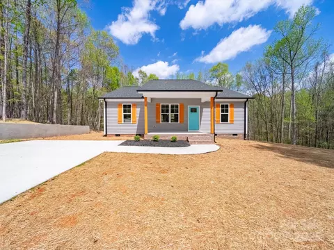 Exterior - 297 Barr Link Rd, Mount Pleasant, NC 28124 photo 2 of 9