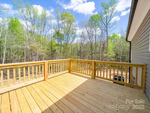 Exterior - 297 Barr Link Rd, Mount Pleasant, NC 28124 photo 7 of 9