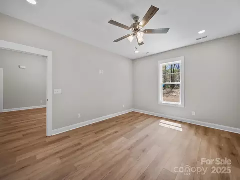 Living - 297 Barr Link Rd, Mount Pleasant, NC 28124 photo 8 of 8
